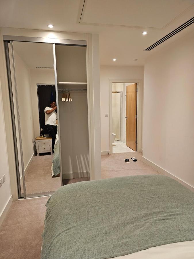 Santina Apartments Croydon Bagian luar foto