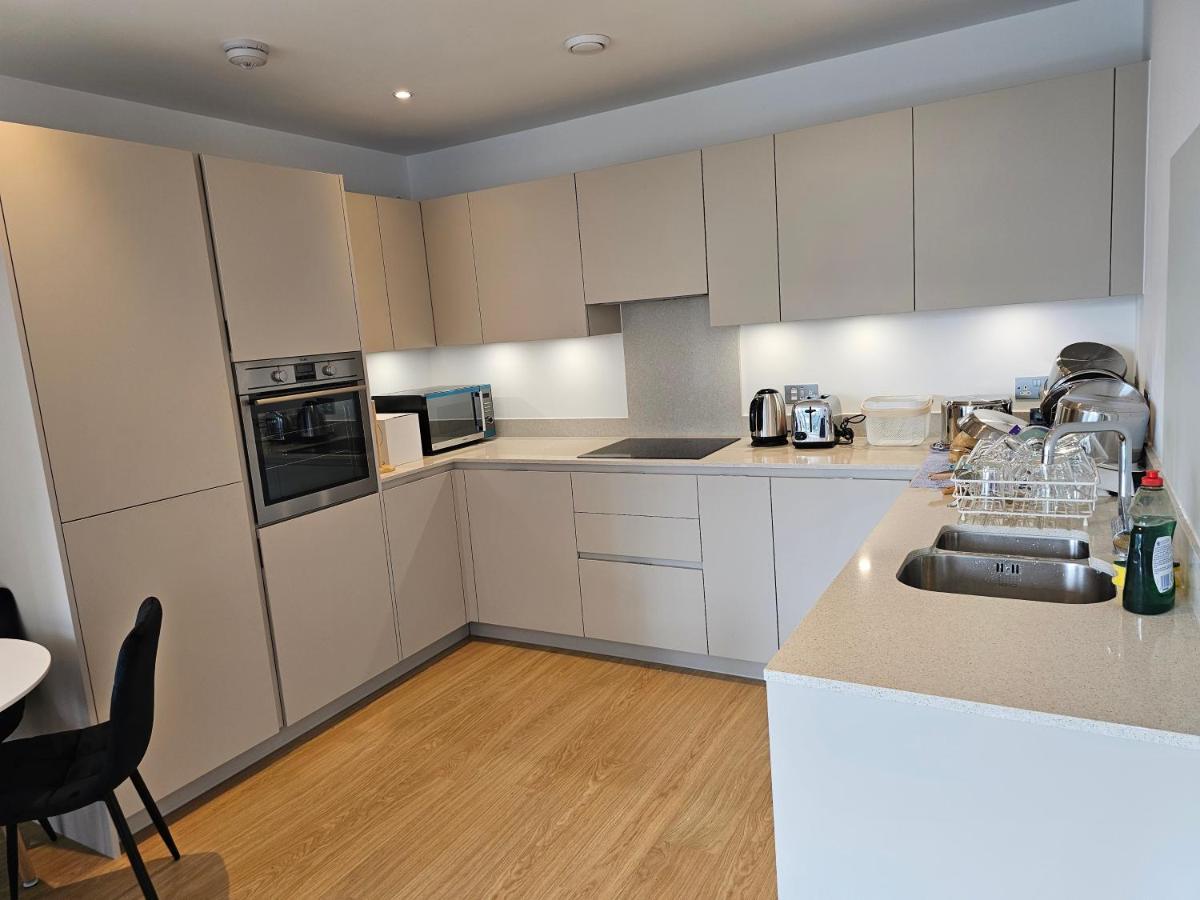 Santina Apartments Croydon Bagian luar foto