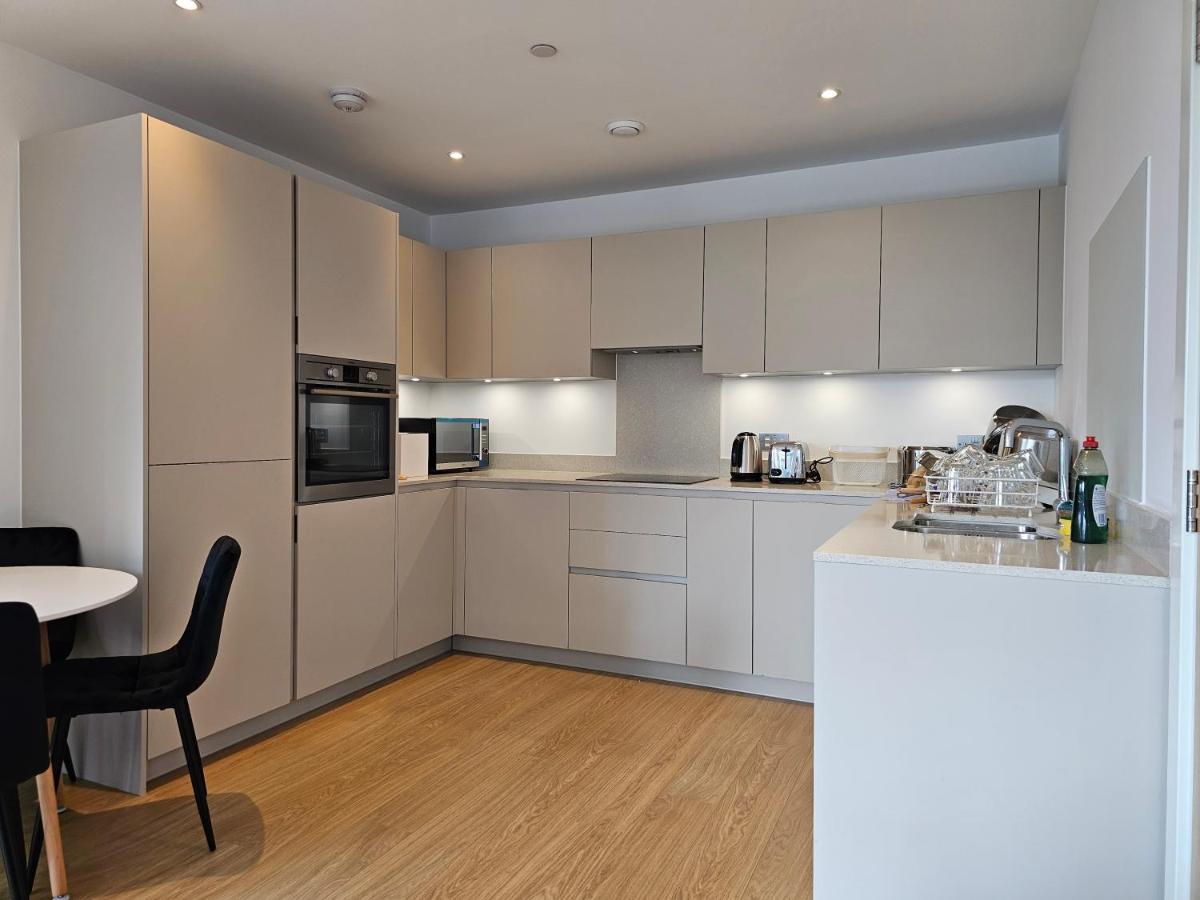Santina Apartments Croydon Bagian luar foto