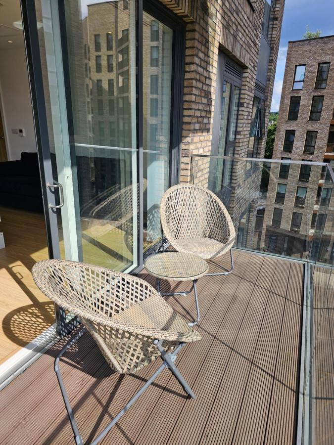 Santina Apartments Croydon Bagian luar foto