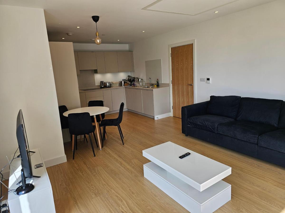 Santina Apartments Croydon Bagian luar foto